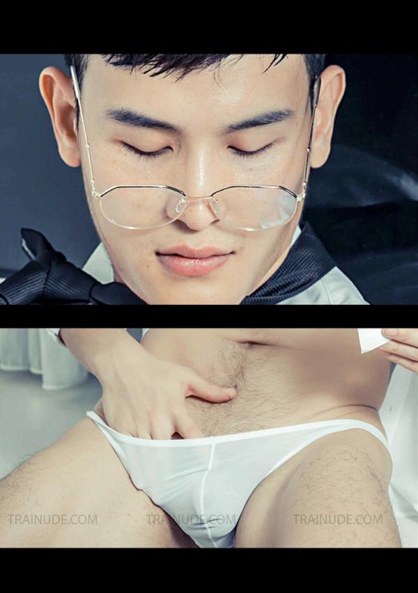 I-AM-MAGAZINE-Issue2.2--I-AM-WIREPULLER-Anawin-ebook